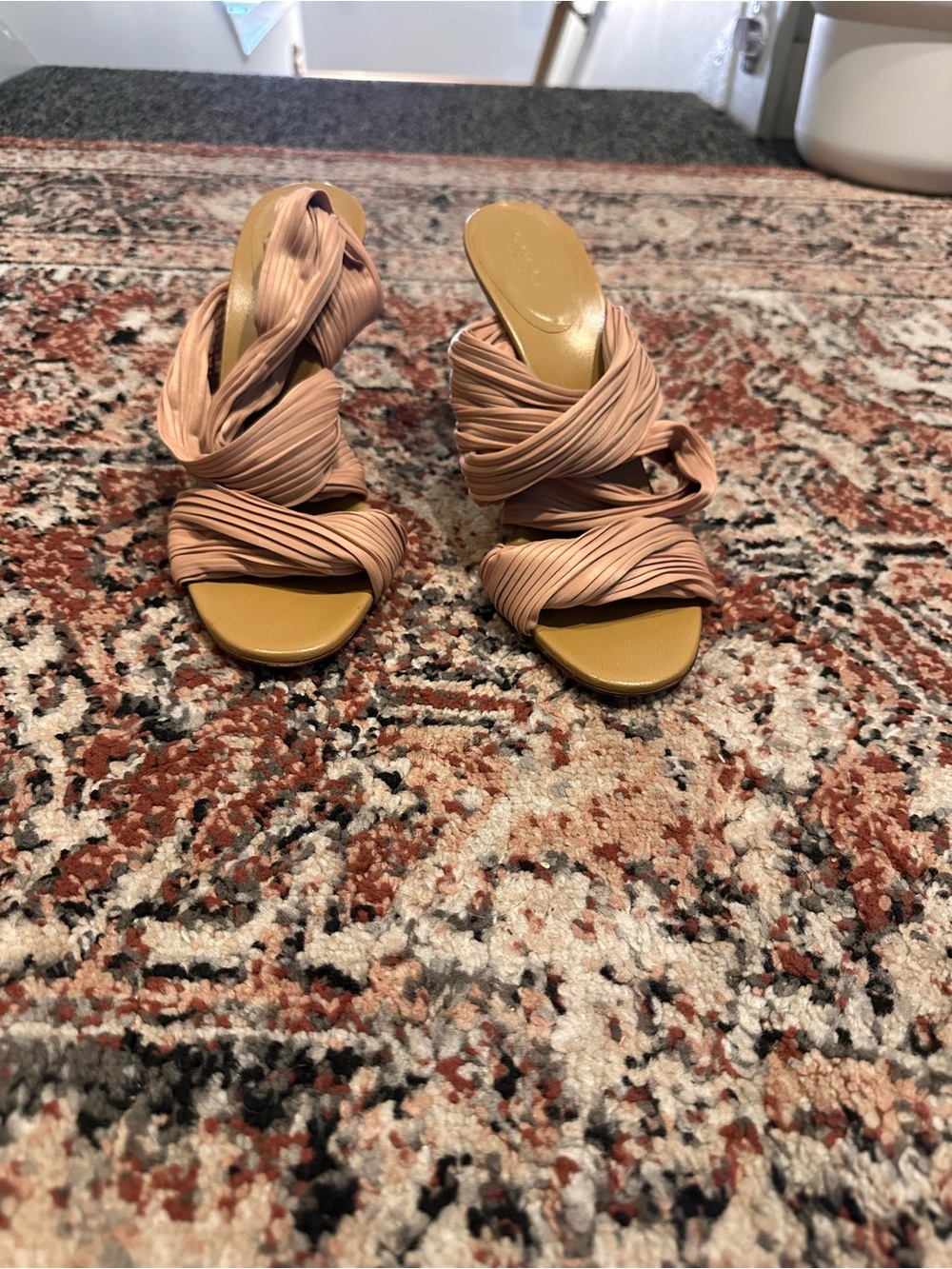 Gucci Pink Twisted Strap Heeled Sandals